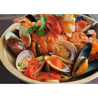 Mussels + lobster