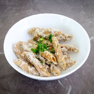  Tjestenina alfredo sa bijelim lukom