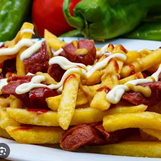 Salchipapas