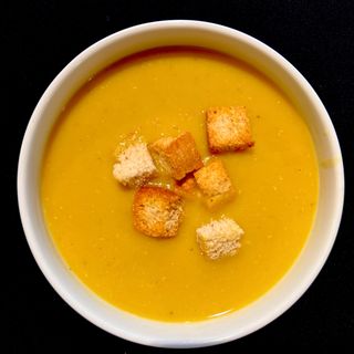 Крем супа от червена леща (400мл)