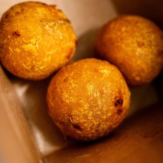 Gouda Balls