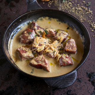 Dados De Solomillo A La Pimienta Verde