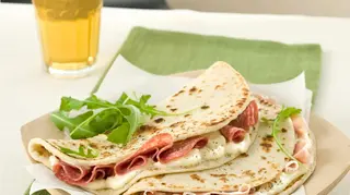 Salame, mozzarella