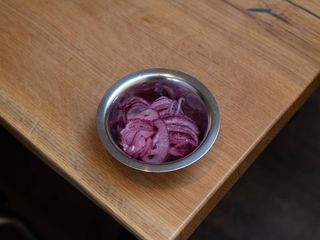 Маринована цибуля (30g)