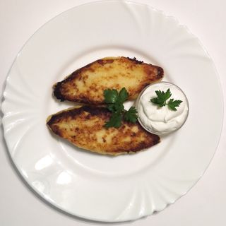 Лежні картопляні зі свининою та сметаною (230г)