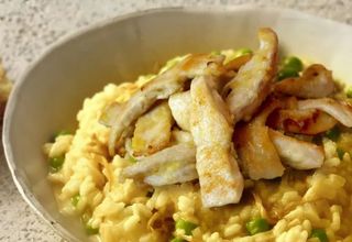 Riso con pollo e verdura