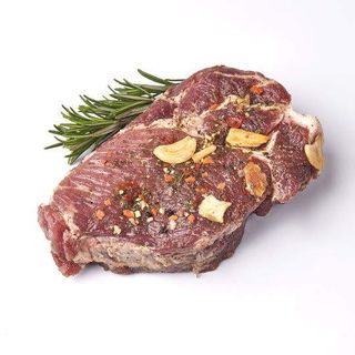 Стейк зі свинячої шиї з розмарином, 350г (29062)