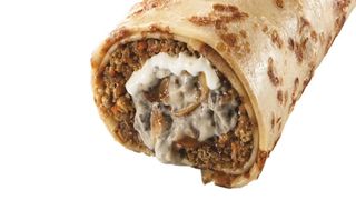 Блин с рубленым мясом, грибами в сливках