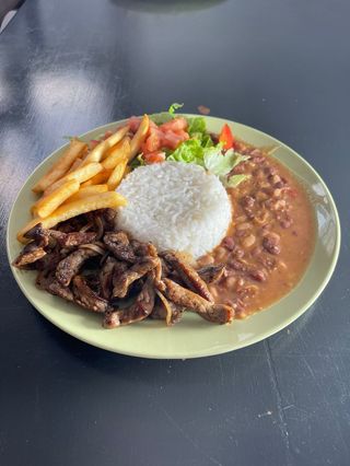Tiras de Carne Acebolada