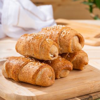 Солени лимецови кифлички с краве сирене и сусамово семе (200г)