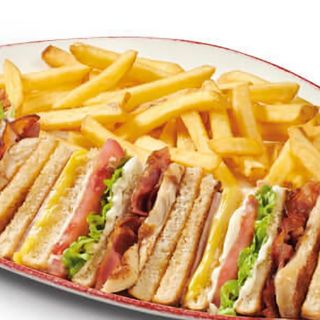 Sándwich Club House