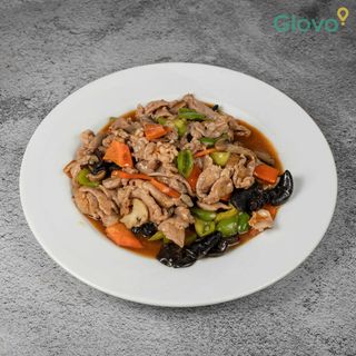 64. Свинско по Сечуански (700г)