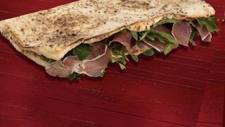 პროშუტოს ჯუჯიკა / JUJIKA PROSCIUTTO