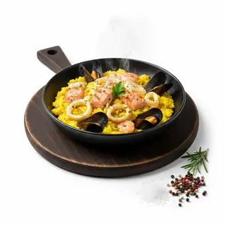 Risotto al salmone e frutti di mare