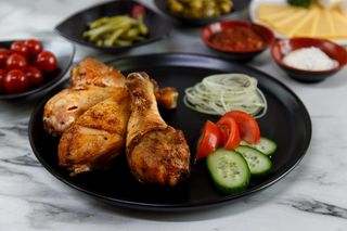 Шашлык из окорочков (350г)