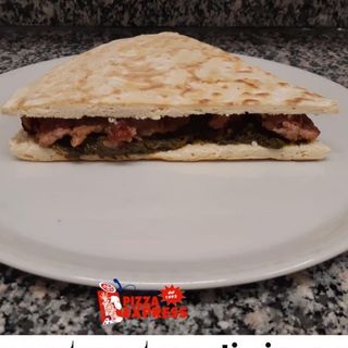 Friarielli e salsiccia