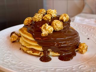 Панкейки Чанкі Манкі & Popcorn