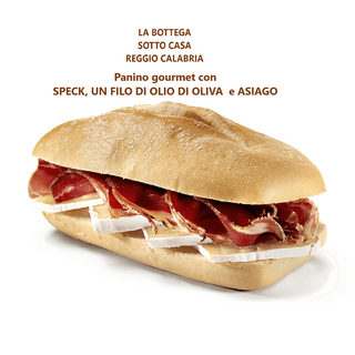 Panino gourmet con speck e Asiago ... 