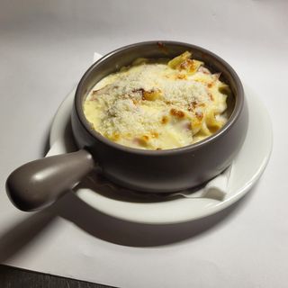 Napolitanske zapecene taljatele