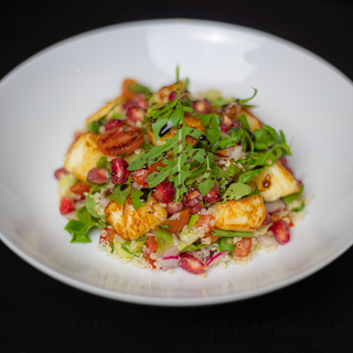 Salad Quinoa Halloumi 