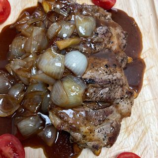 Свински врат на плоча (400г)