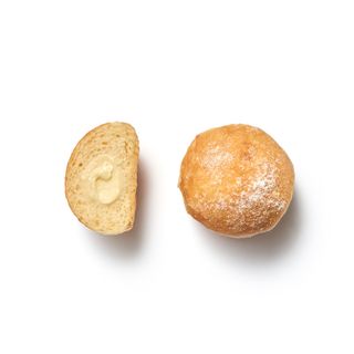 Пончик із кремом