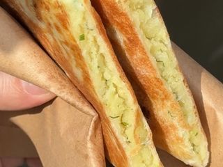 Паляниця із сиром та картоплею (270g)