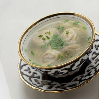 Пельмени ханские с бульоном 