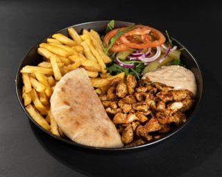 Shaorma de pui la farfurie