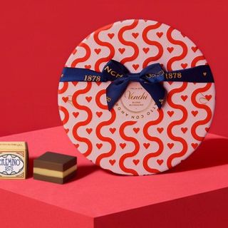 Cappelliera San Valentino cioccolatini assortiti 