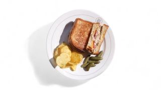 TUNA MELT TOST
