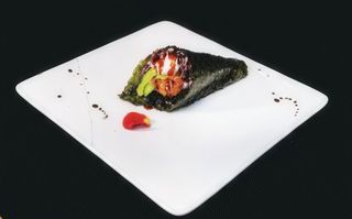 138. Temaki Tempura (1 Pza.)