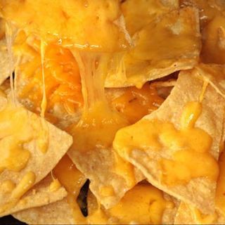 Nachos con queso