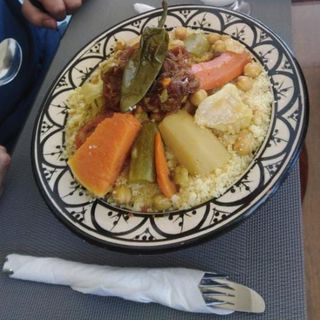 Couscous Viande + Lben