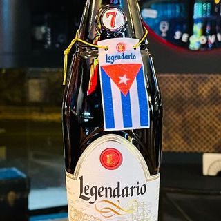 * RON LEGENDARIO 34%