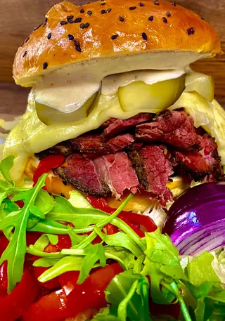 PASTRAMI Z JAJKIEM