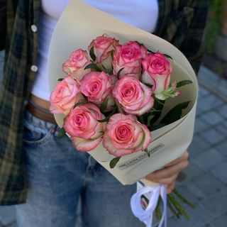 9 троянд Джумілія 