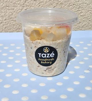 Posna ovsena kaša bademovo mleko i tropski mix