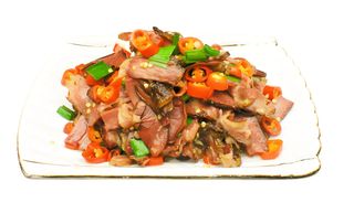 Stir-fried Pork Tongue with Sauce
