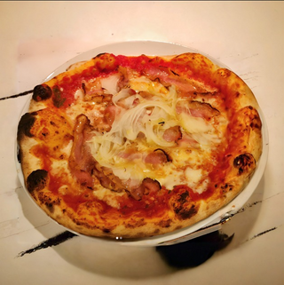 Pizza amatriciana (32 cm.)