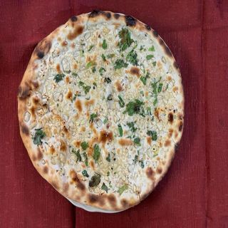 Garlic naan