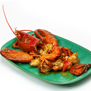 Bogavante cebolla jengibre y puerro.