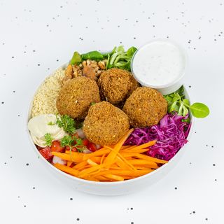 Falafel Supersalad