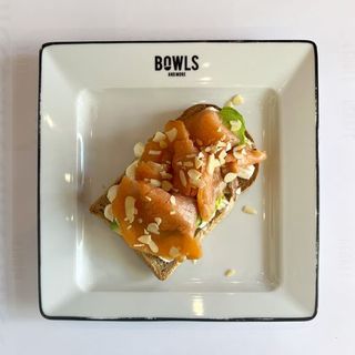 AVOCADO TOAST SALMON