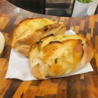 Pan De Ajo