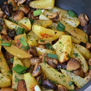 Patate e funghi leggermente piccante