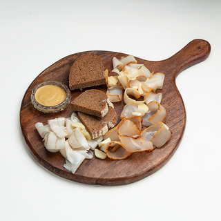 ოჯახური სალო