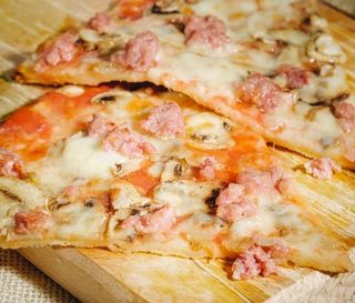 Pizza Montanaro al spicchio 