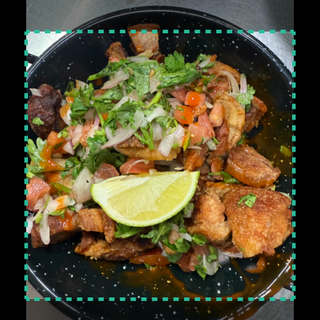 Chicharrón acevichado (picante) 