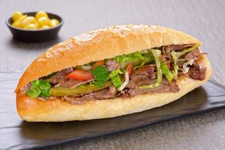 Донер из говядины батоне (2 пор.)